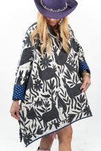 Load image into Gallery viewer, The Helen Quilt Jacket - Longer Sleeves
