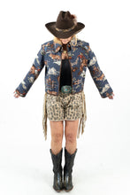 Load image into Gallery viewer, The Slim Shortie Quilted Jacket - Medium
