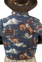 Load image into Gallery viewer, The Slim Shortie Quilted Jacket - Medium

