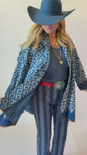 Load and play video in Gallery viewer, The Helen Quilt Jacket - Longer Sleeves
