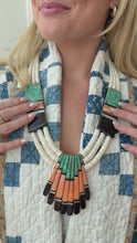 Load and play video in Gallery viewer, Turquoise and Spiny Oyster Necklace

