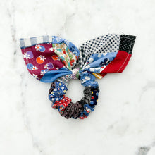 Load image into Gallery viewer, The Alyssa Vintage Quilted Scrunchie
